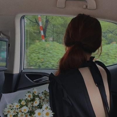 独家爆料：顶流粉丝代言翻车，平台紧急限流，一个月